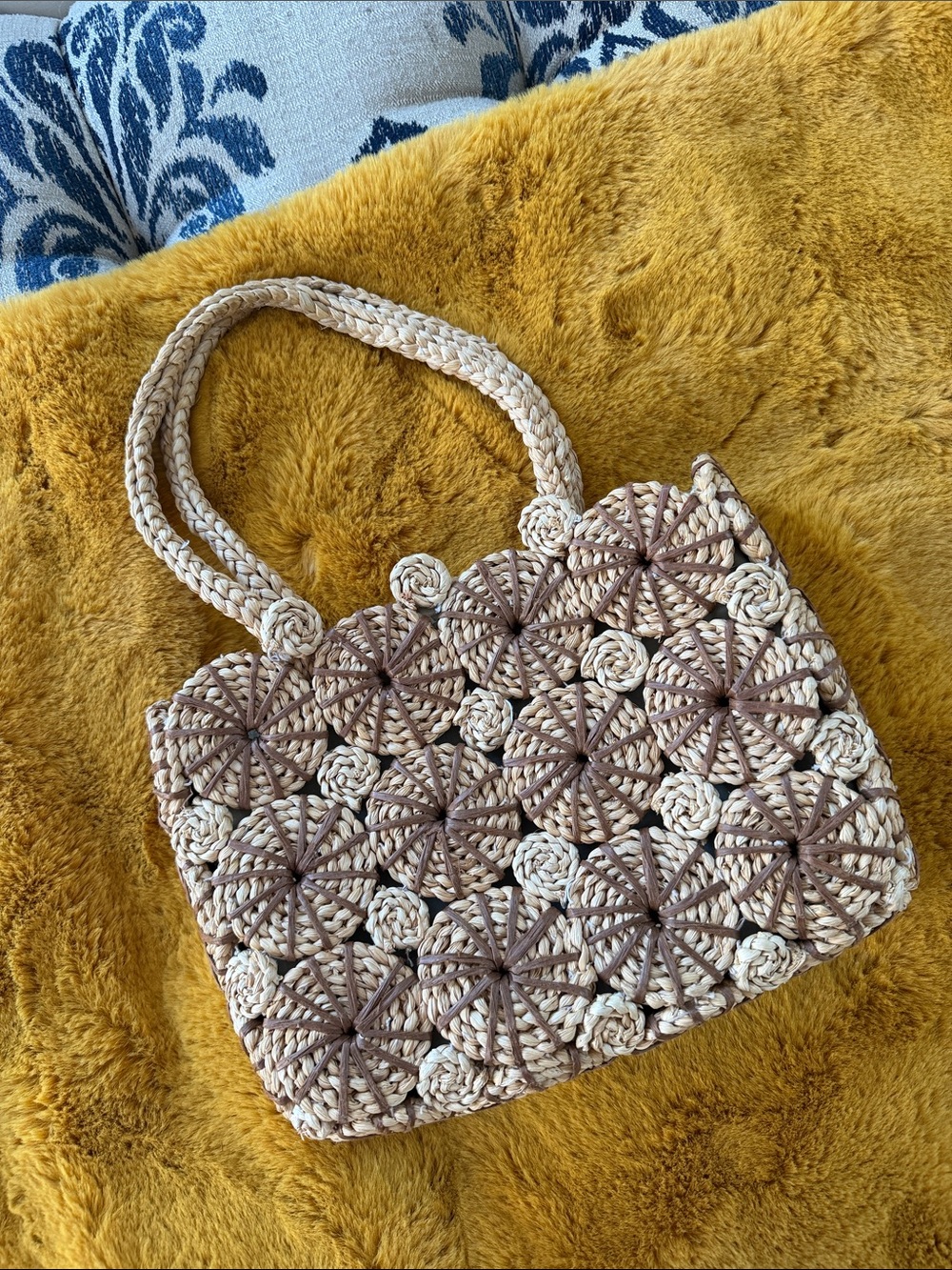Vintage Two-Tone Woven Tote in Natural and Brown - Picture 3 of 6
